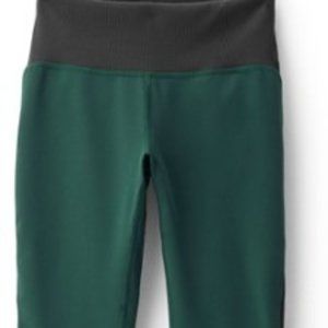 REI Co-op Active Pursuit Green Capri Leggings In Green And Black Size XL EUC